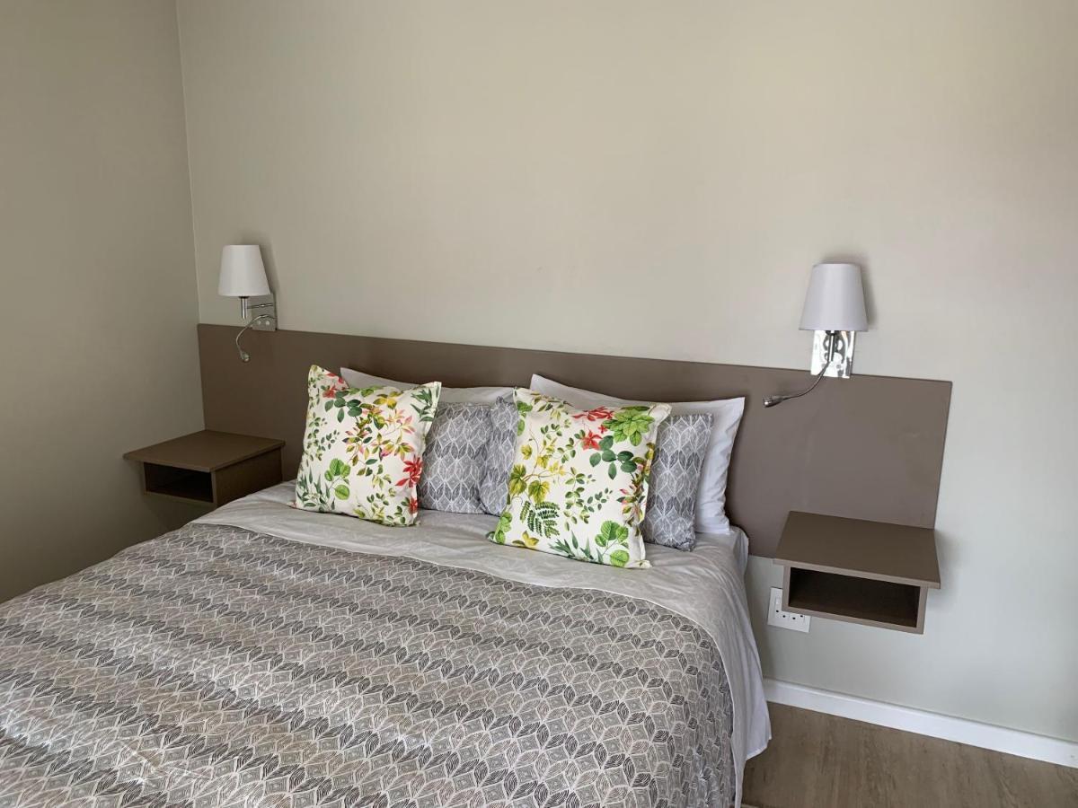 The Suites At Waterryk Eco Guest Farm 斯特尔拜 外观 照片